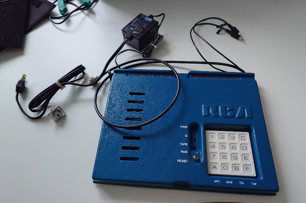 Photo of the RCA Cosmac VIP